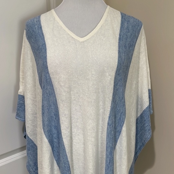 J. McLaughlin Linen Poncho Blue Stripe Cover Up Coastal Beach Resort One Size - Picture 3 of 8